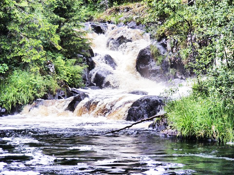 Экскурсия - Водопады из кинофильма "А зори здесь тихие"